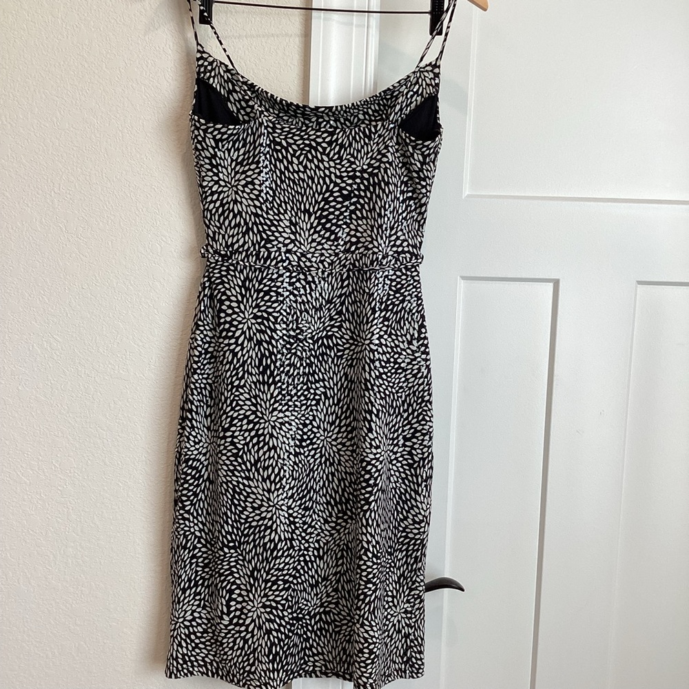 White House Black Market Strappy Sleeveless Cocktail Mini Dress XS Black White - Picture 7 of 9